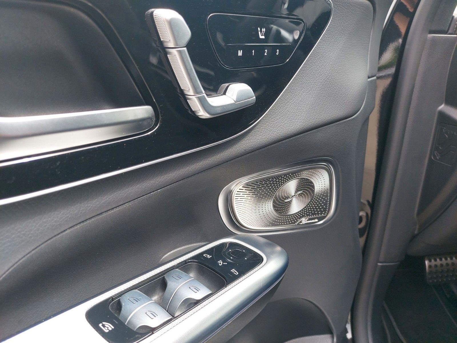 Mercedes-Benz GLC 300 d 4Matic*Pano*Memory*DIS+*Burm