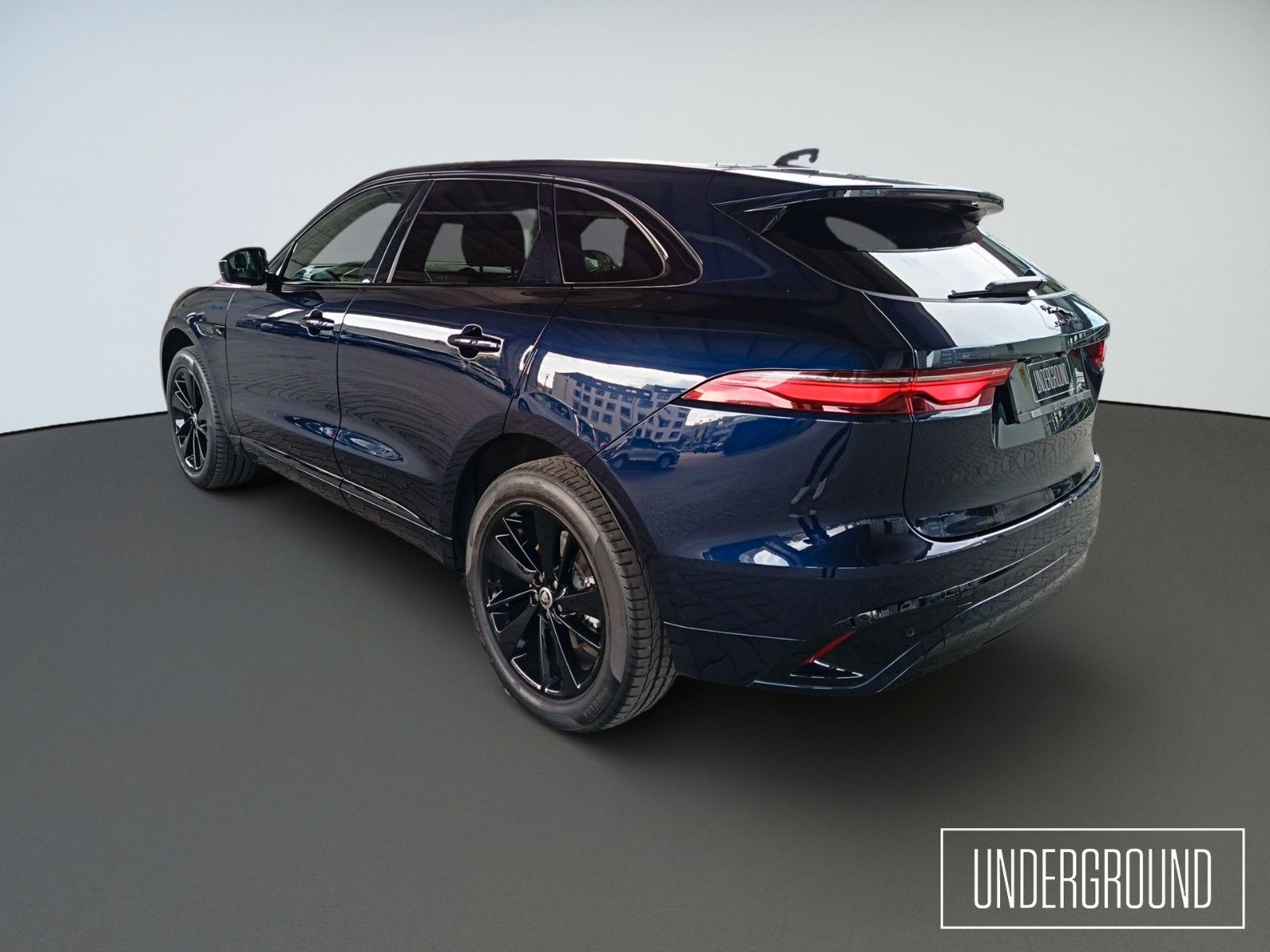 Jaguar F-Pace D200 R-DYNAMIC SE AWD