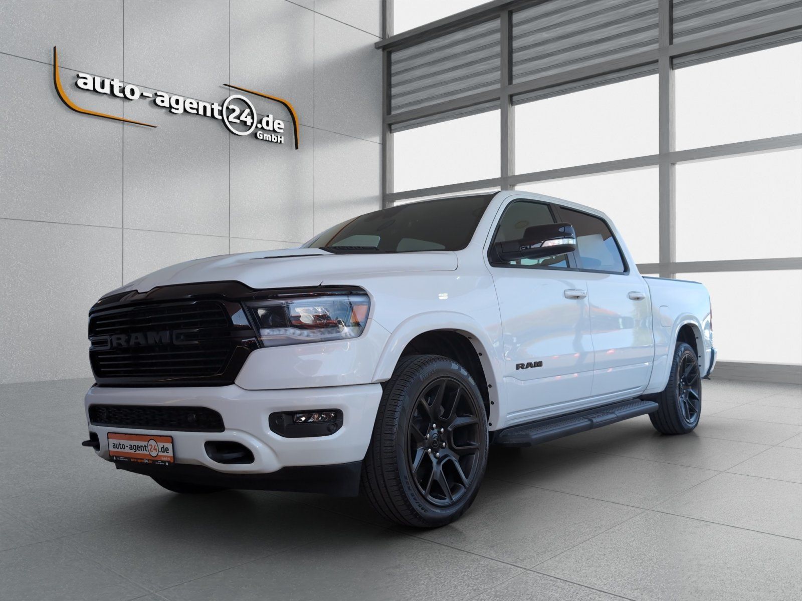 Dodge  1500 5.7 V8 HEMI Laie/1.Hd/LPG/AHK/Rollo