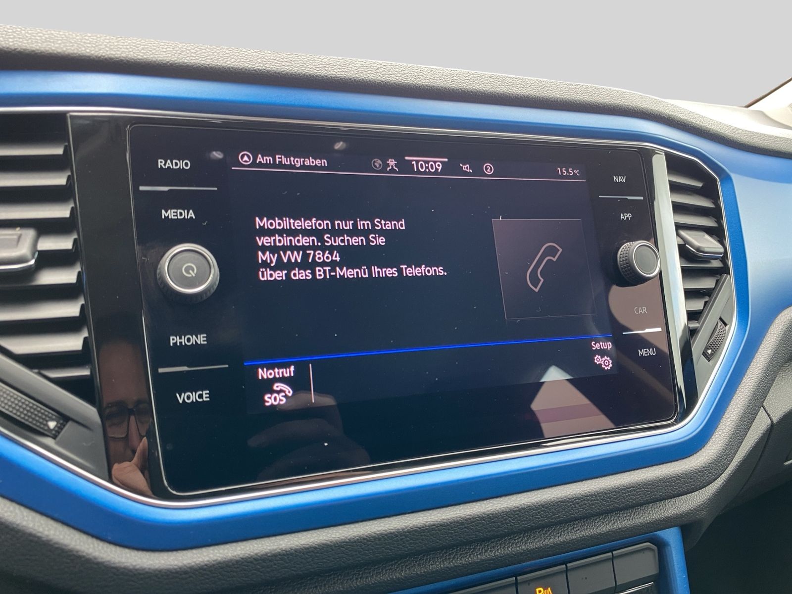 Volkswagen T-Roc 2.0 TDI Style - Samsaru's Car Outlet