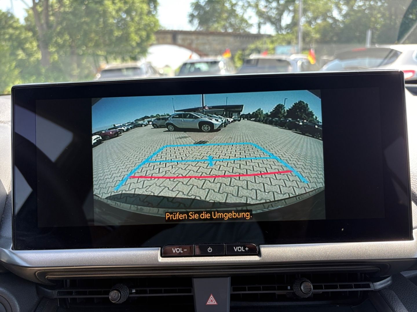 Toyota C-HR 2.0 Plug-In Hybrid Teamplayer *LED*SHZ*CAM*