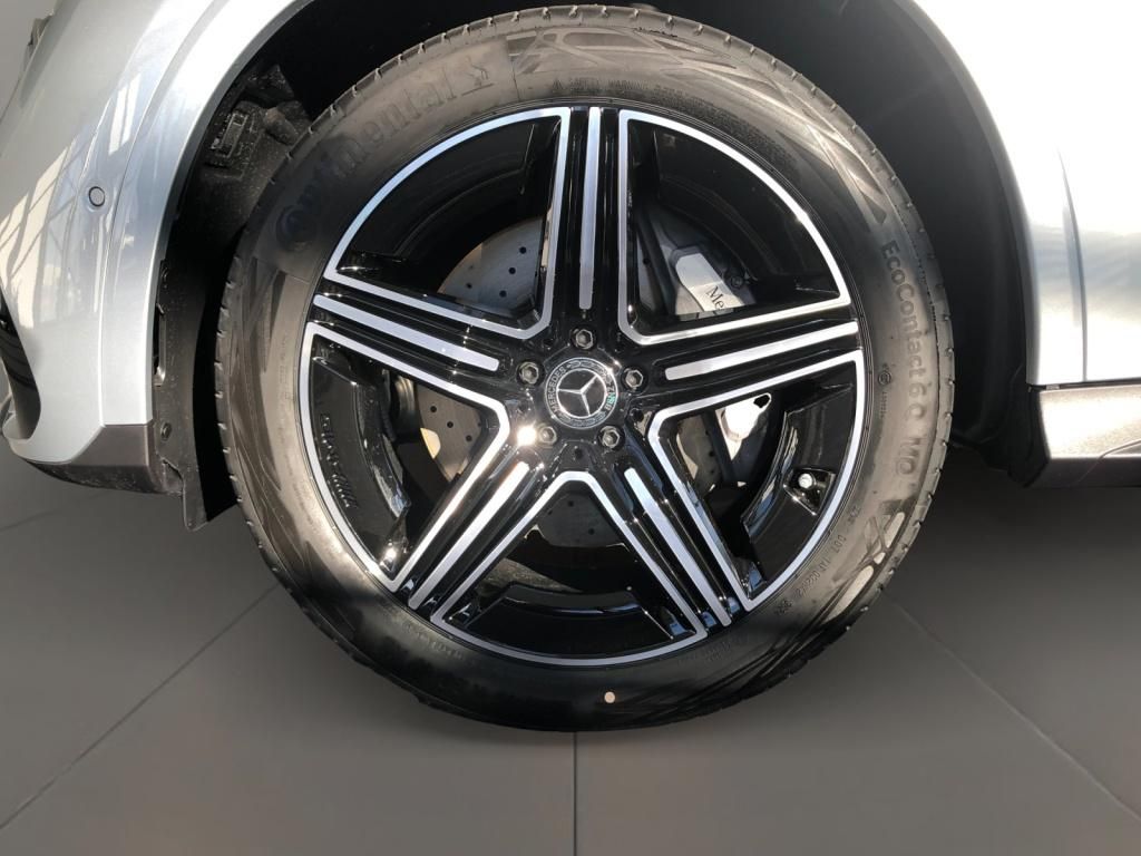 Mercedes-Benz GLC 200 4MATIC +EditionAMG+20Z+Night+Pano+AHK