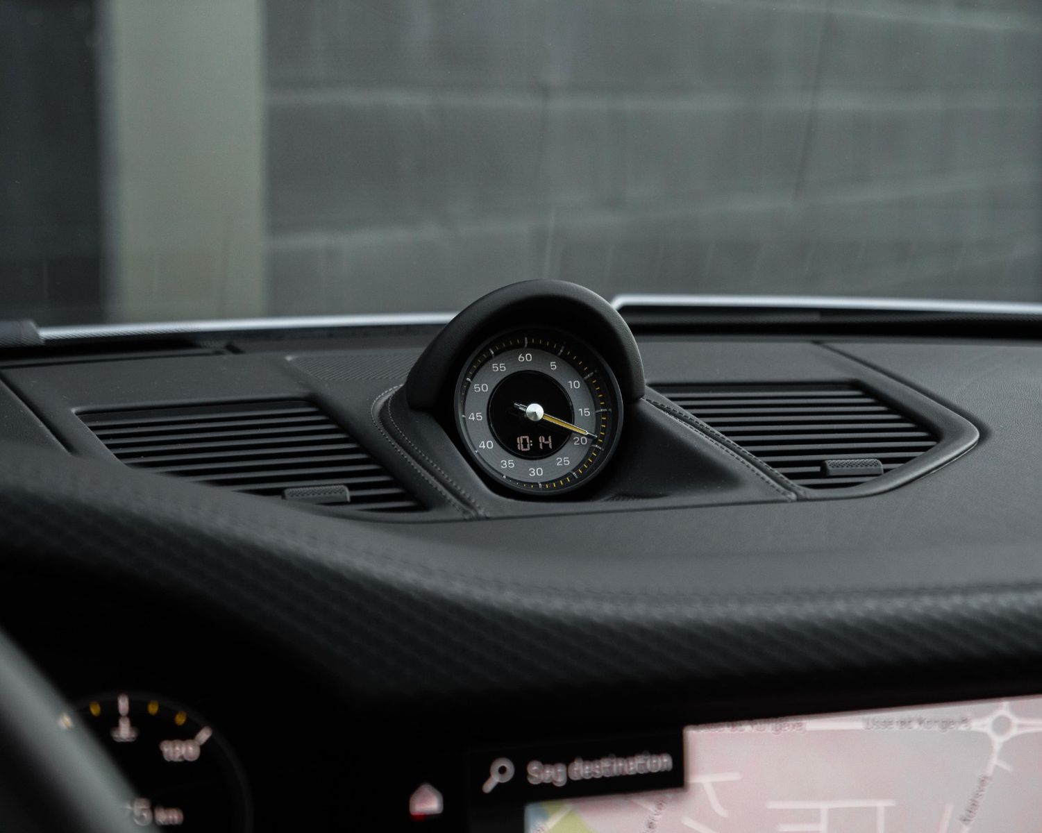 Porsche 992 (911) GT3 Touring - Samsaru's Car Outlet
