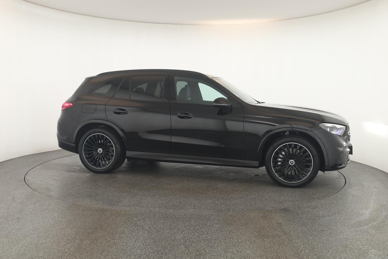 Mercedes-Benz GLC 300 d 4M AMG Advanced Night DIGITAL Pano AHK