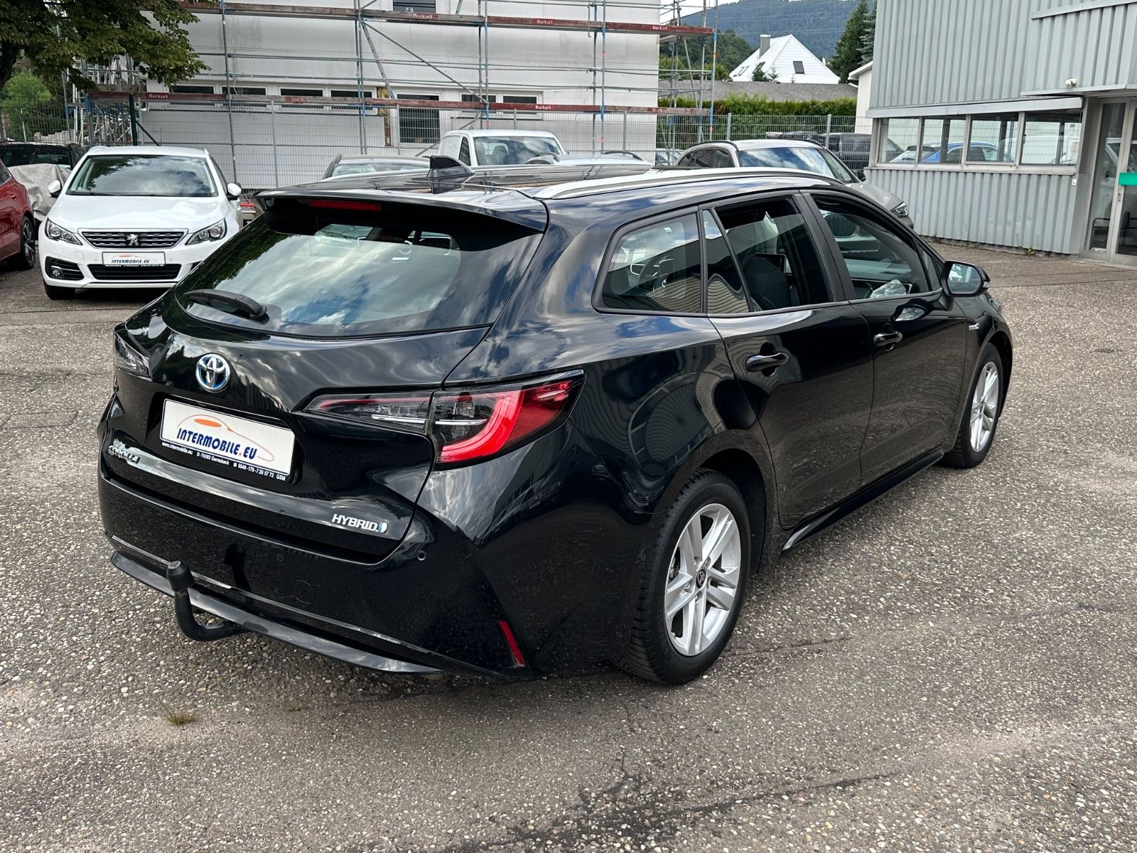 Toyota Corolla Touring Sports Hybrid - Samsaru's Car Outlet
