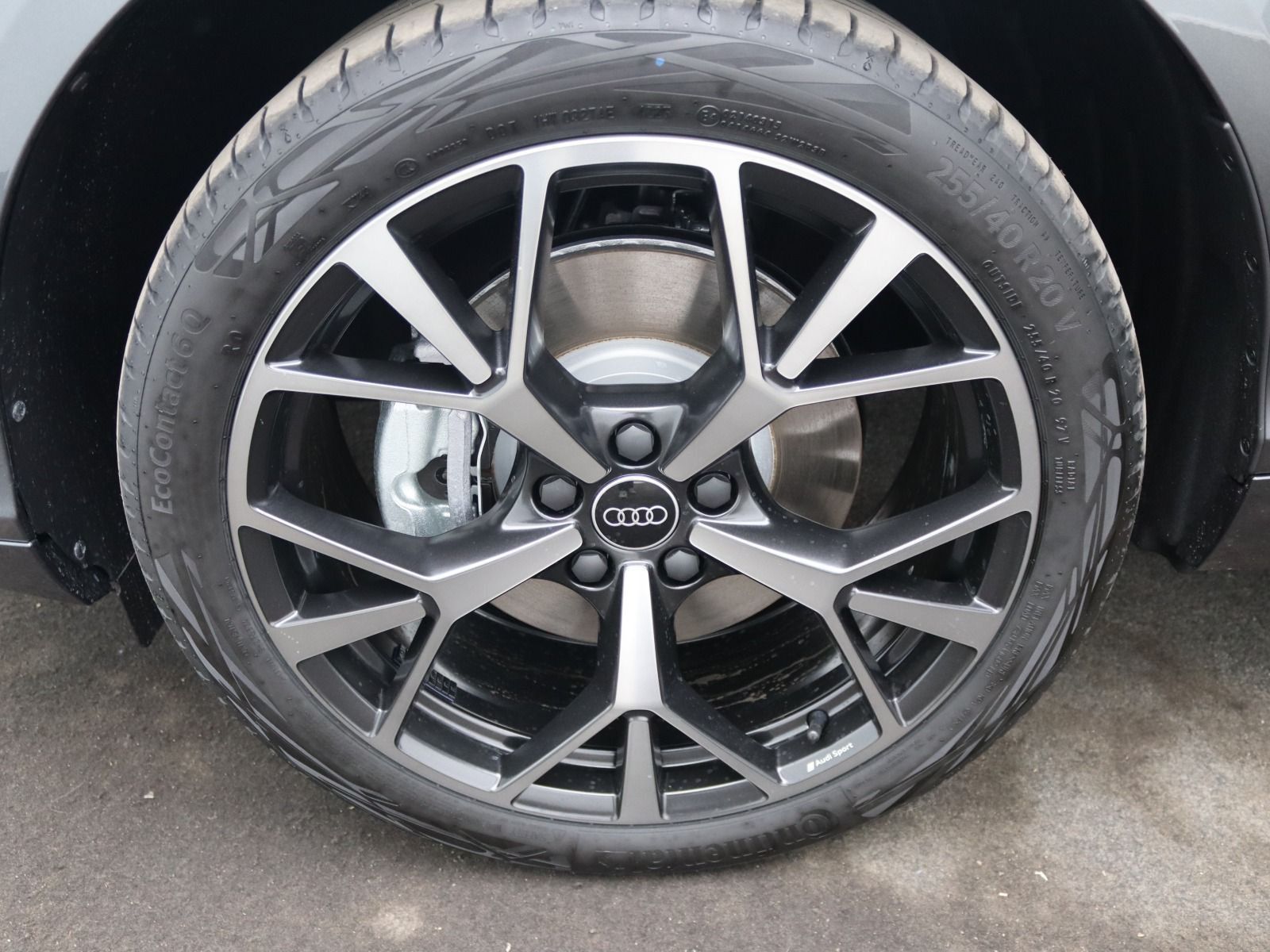 Audi Q3 S-Line TFSI quattro S-tronic/ TechPlus,Matrix