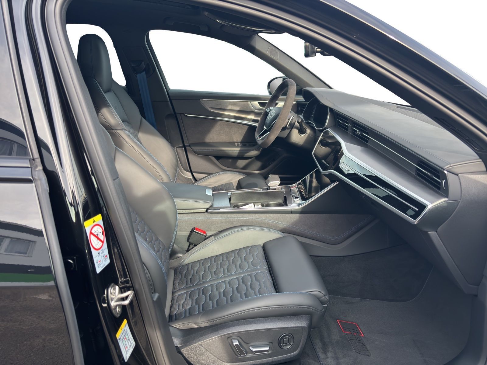 Audi RS6 Avant performance HD MATRIX PANO NAVI RFK