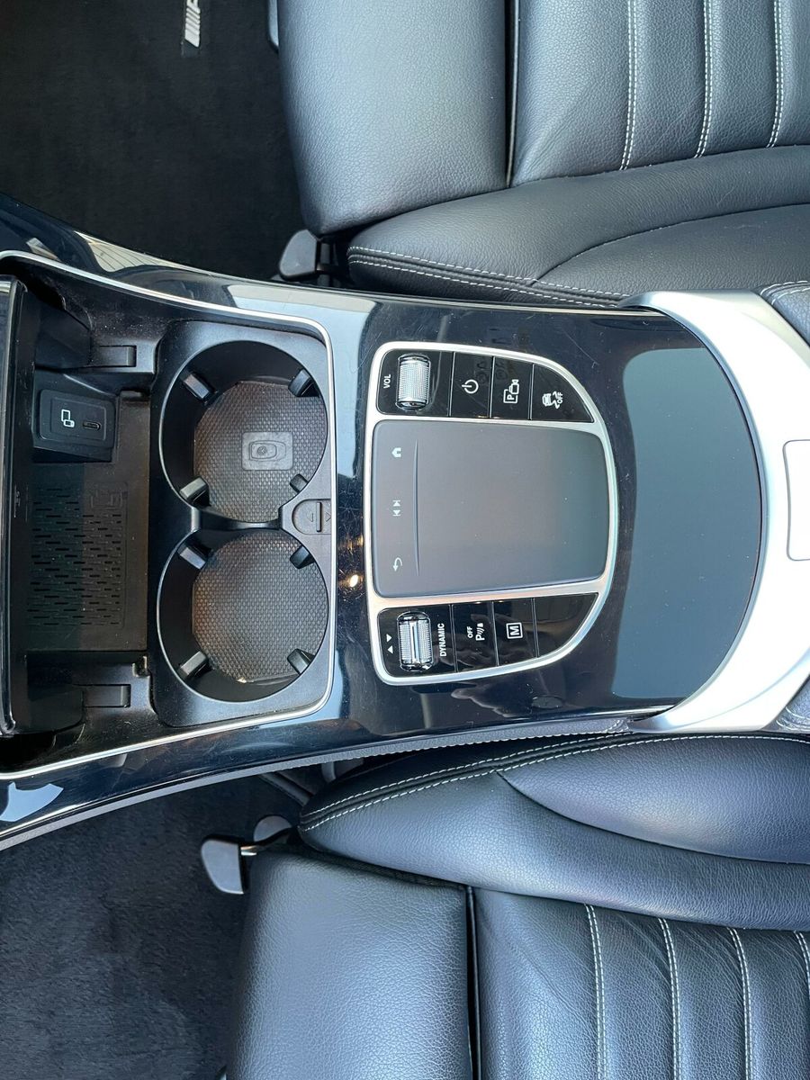 Mercedes-Benz GLC 300 de 4M AMG - Samsaru's Car Outlet