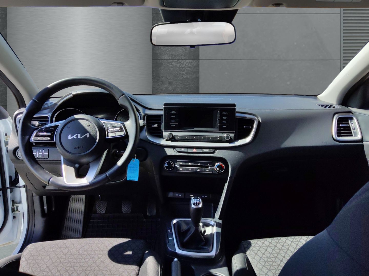 Kia Ceed BEST 1.5T GDi - Samsaru's Car Outlet
