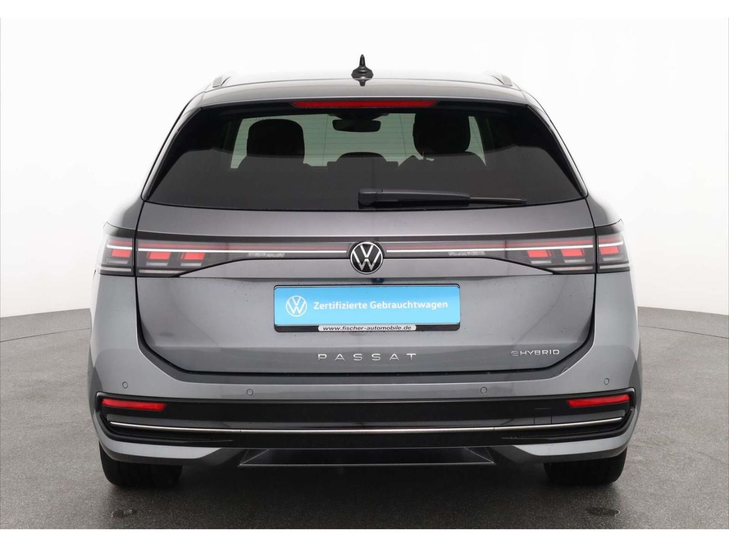 Volkswagen Passat 1.5 eHybrid Elegance DSG AHK/Matrix/NAV