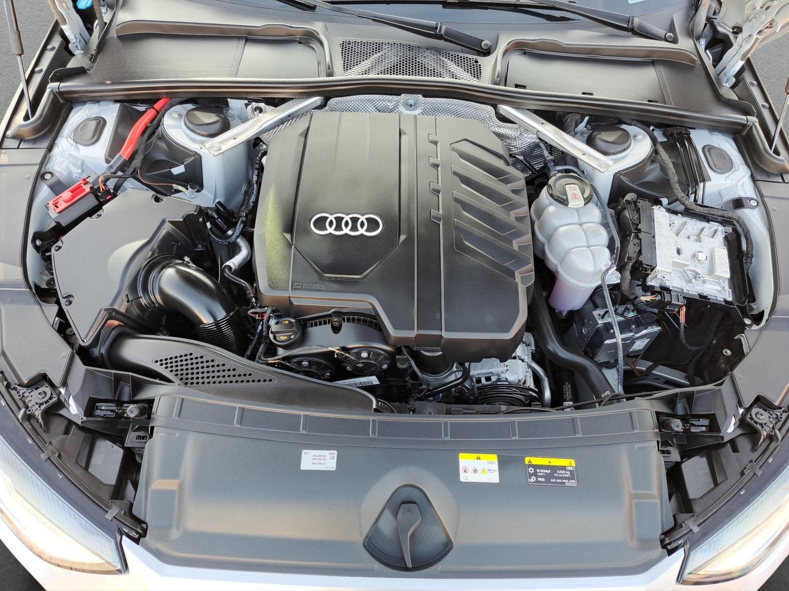 Audi A4 allroad 45 TFSI qu. AHK*virtual*SOUND*NAVI