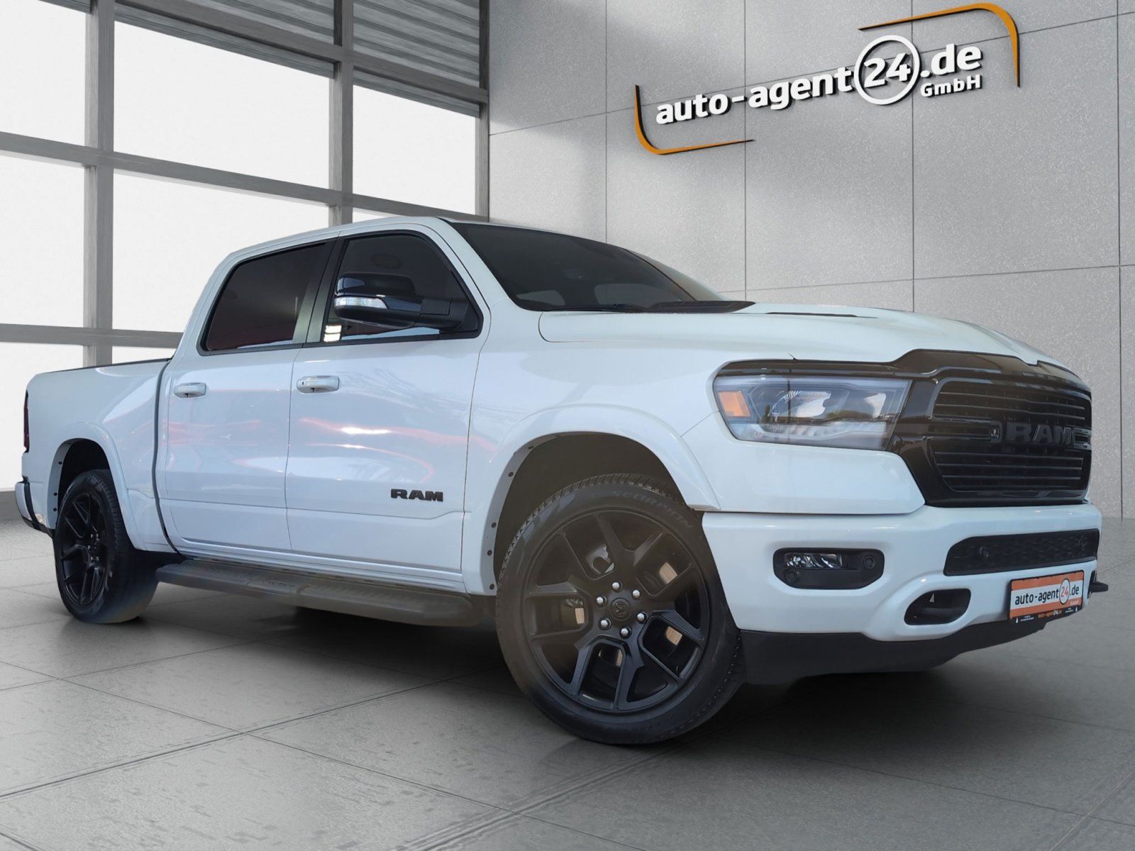Dodge  1500 5.7 V8 HEMI Laie/1.Hd/LPG/AHK/Rollo