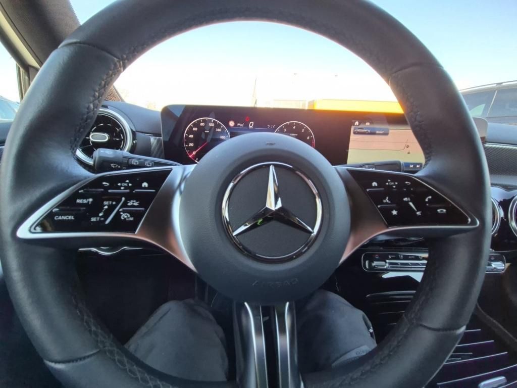 Mercedes-Benz A 220 4MATIC Progressive Advanced - Samsaru's Car Outlet