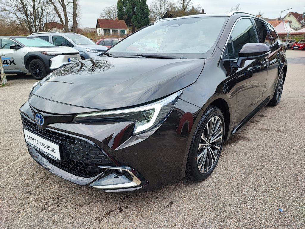 Toyota Corolla 2.0 Hybrid - Samsaru's Car Outlet