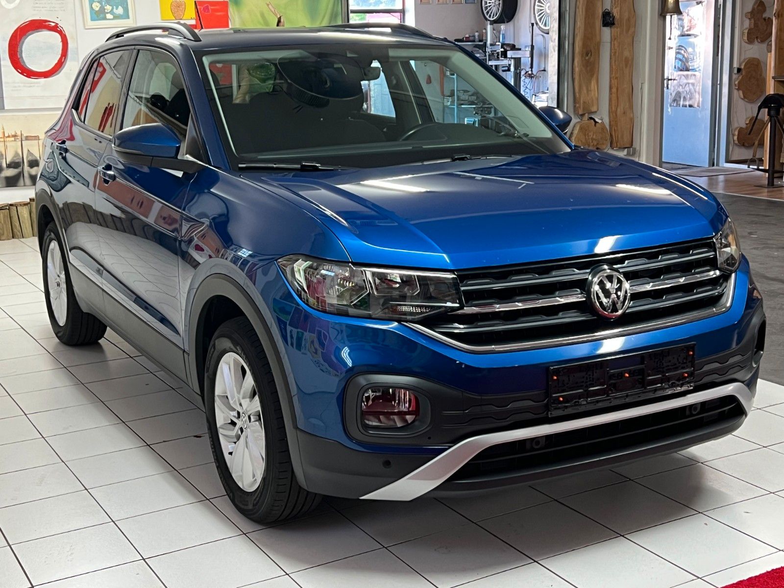 Volkswagen T-Cross Life - Samsaru's Car Outlet