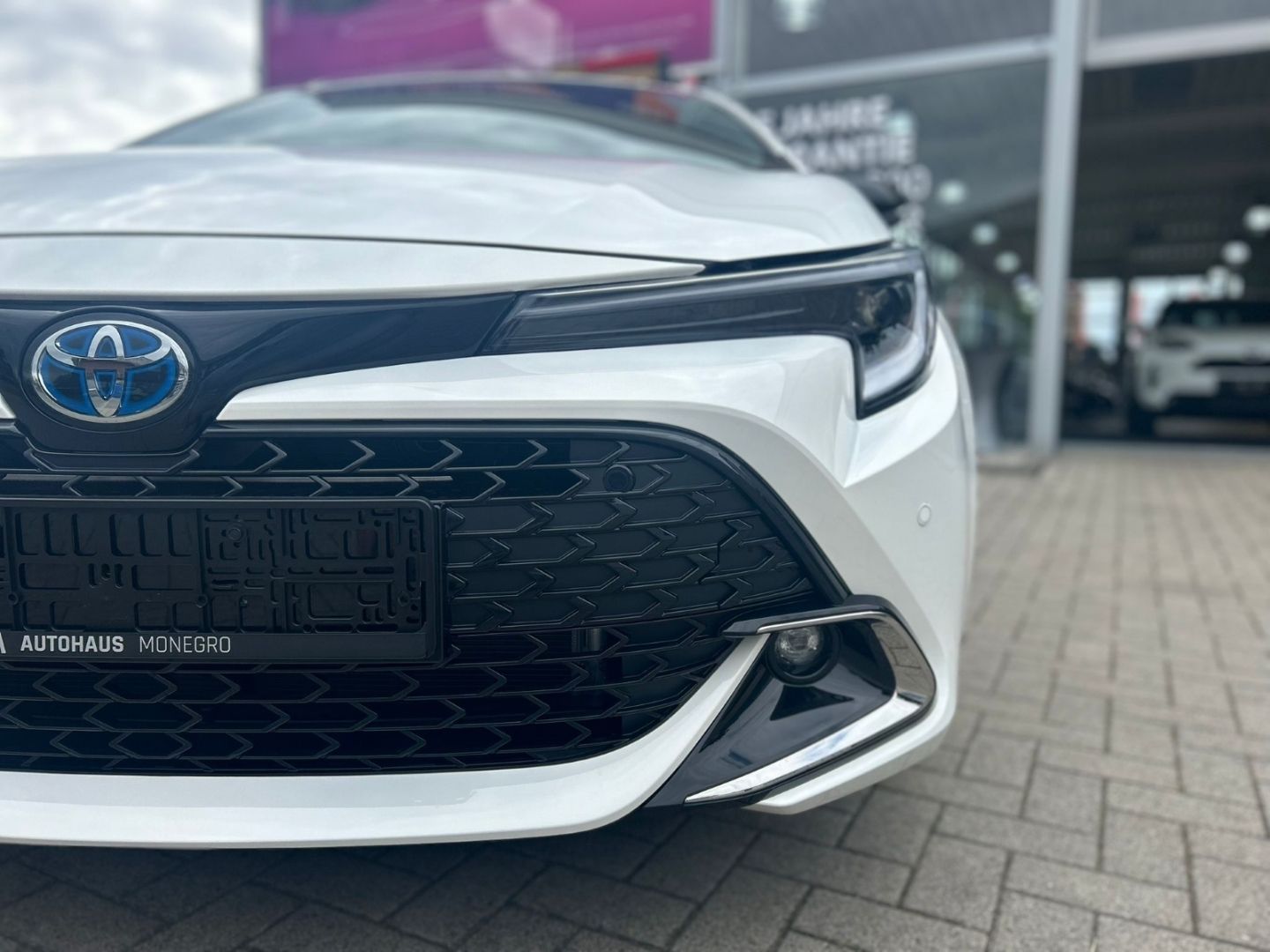 Toyota Corolla 2,0l Hybrid TS Teamplayer ACC NAVI LED S
