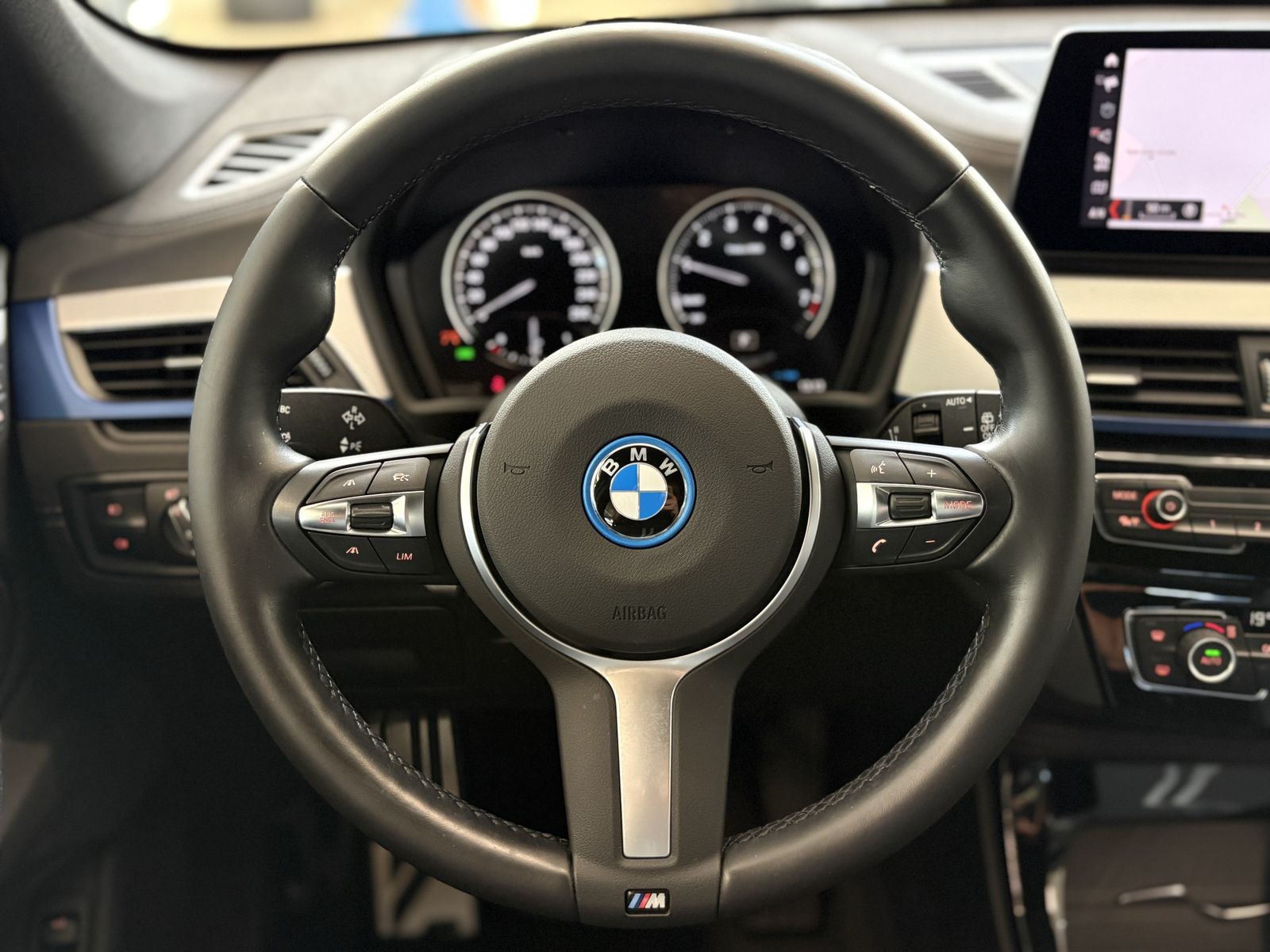 BMW X1 xDrive25e M Sport - Samsaru's Car Outlet