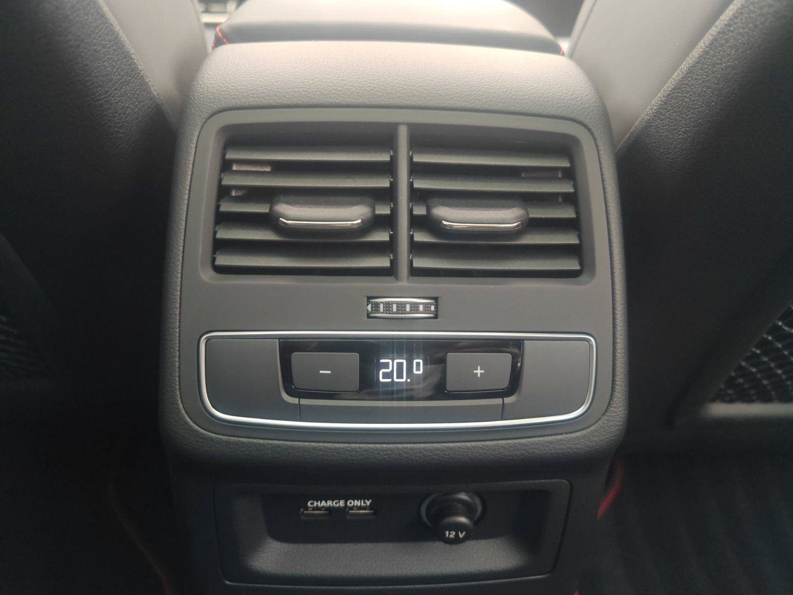 Audi A4 Avant 35 TDI S line - Samsaru's Car Outlet