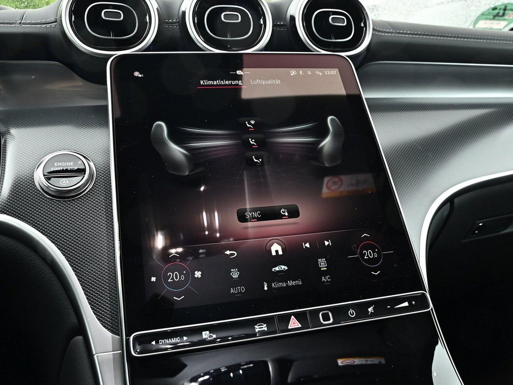 Mercedes-Benz GLC 220 d 4M AMG Line NIGHT HUD LED NAVI KAMERA