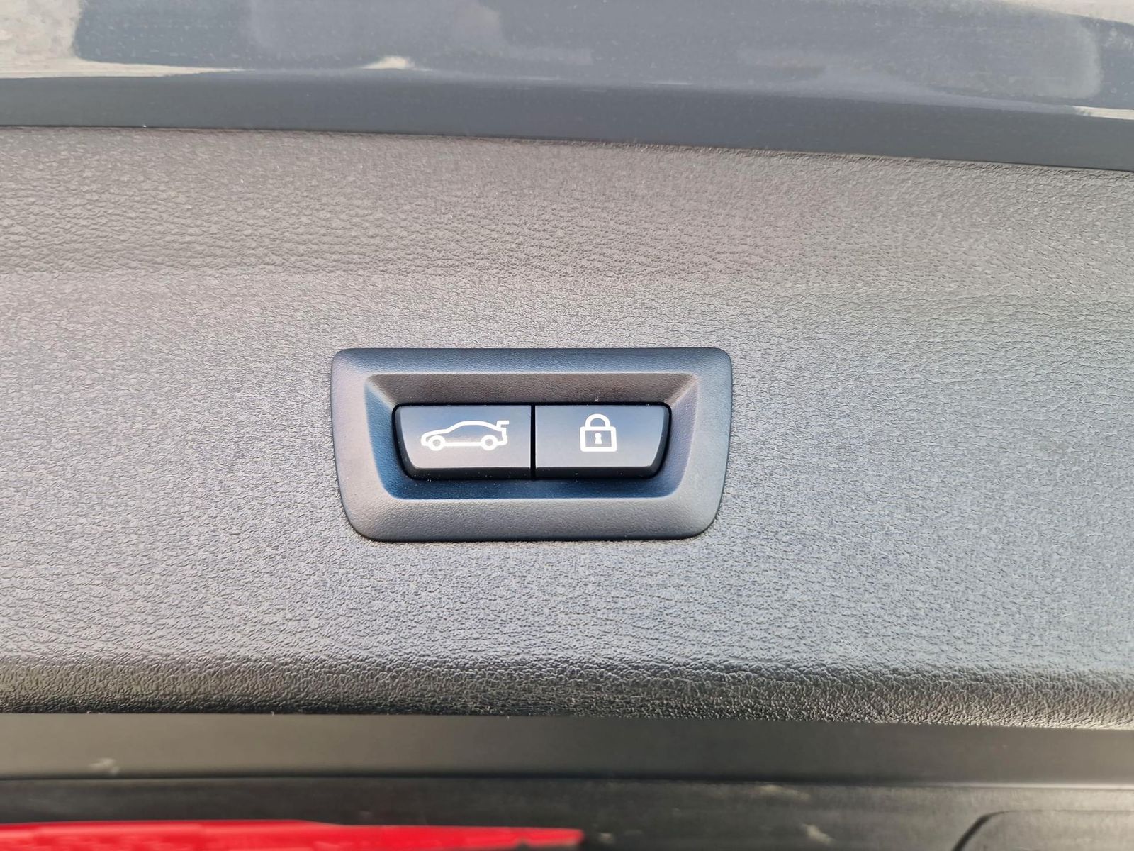 BMW X1 xDrive 25e M Sport - Samsaru's Car Outlet