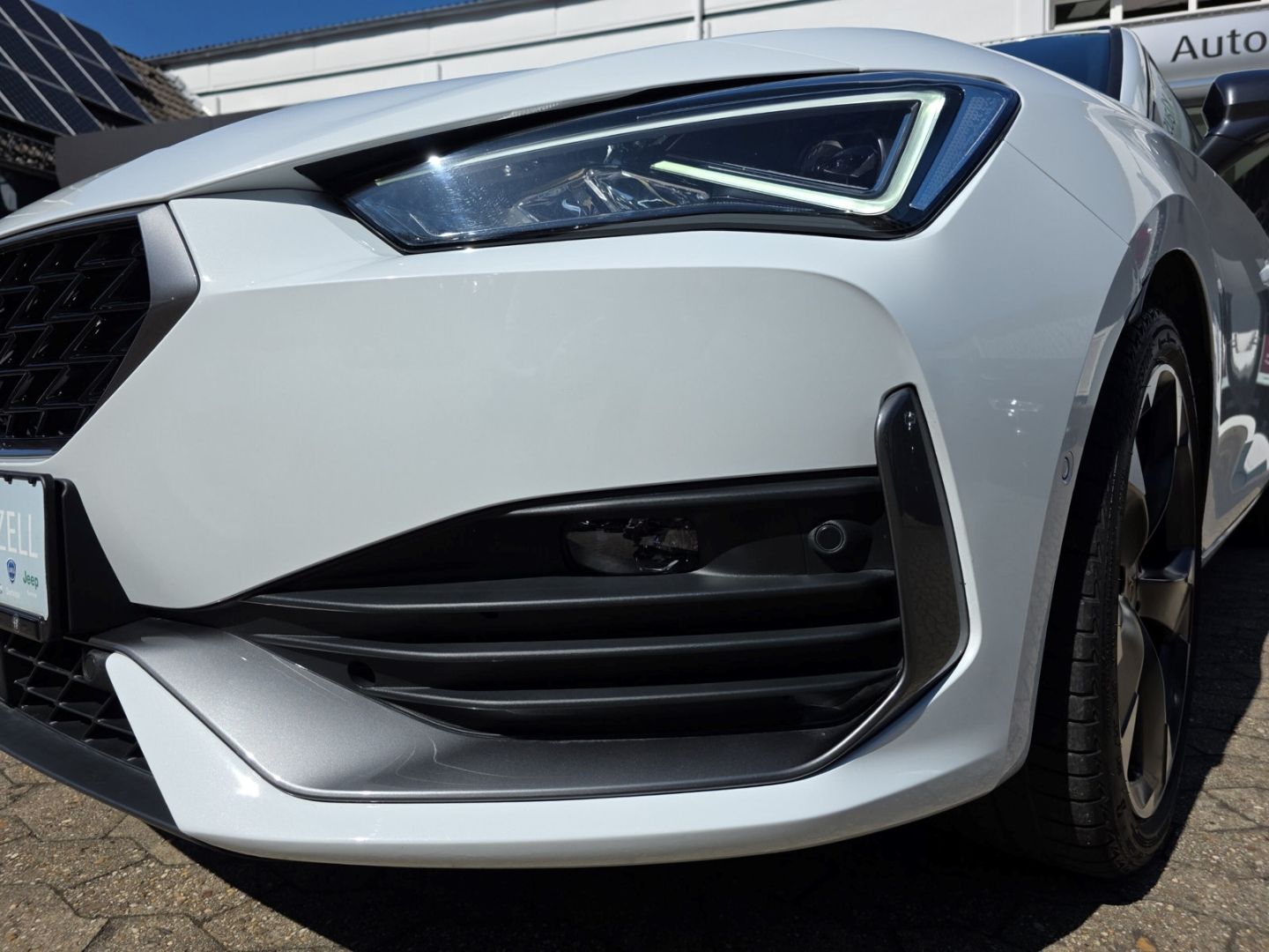 Cupra Leon Sportstourer 1.5 eTSI - Samsaru's Car Outlet