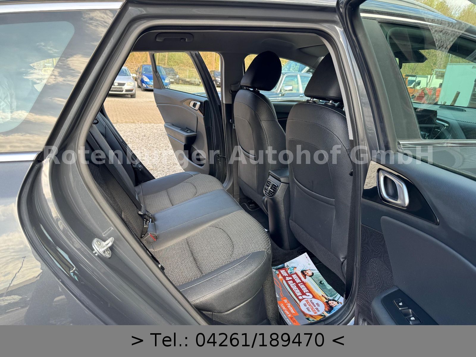 Kia Ceed Sportswagon 1.6 GDI Plug-In Hybrid Spirit - Samsaru's Car Outlet