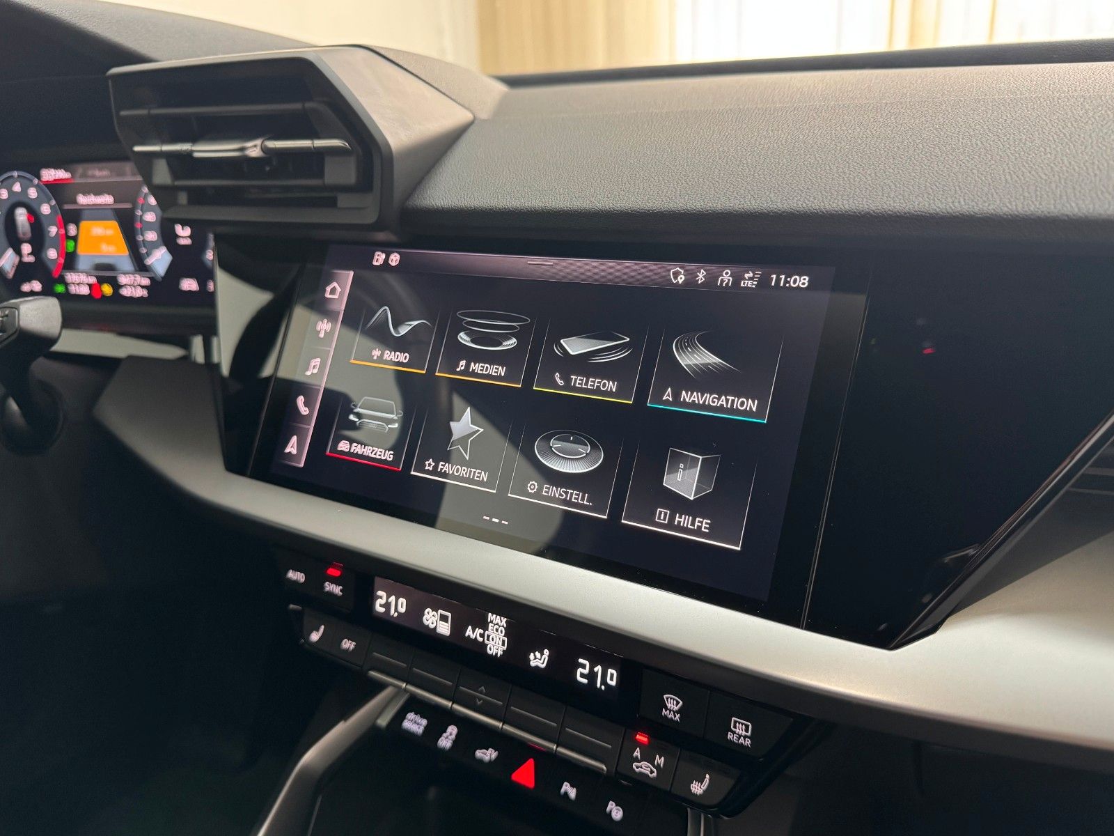 Audi A3 Sportback 40 TFSI e Virtual LED GRA Navi 17"