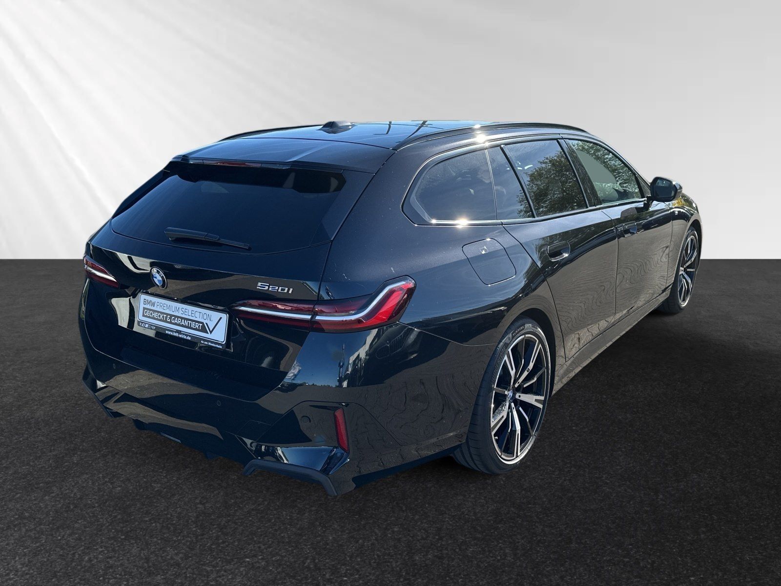 BMW 520i Touring M Sport|AHK|Pano|20"LMR|Standhzg.