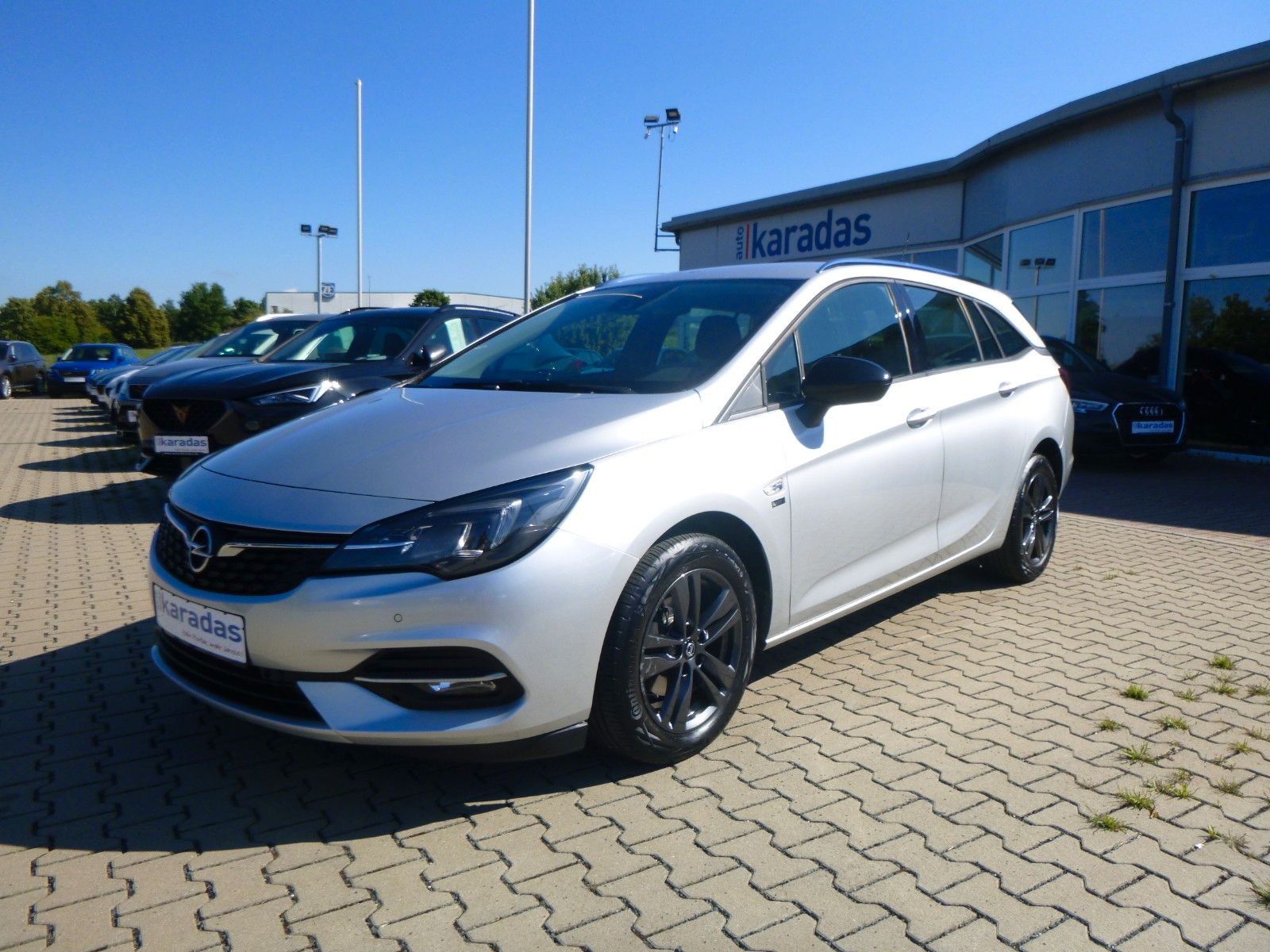 Opel Astra K Sports Tourer 1.4 T - Samsaru's Car Outlet