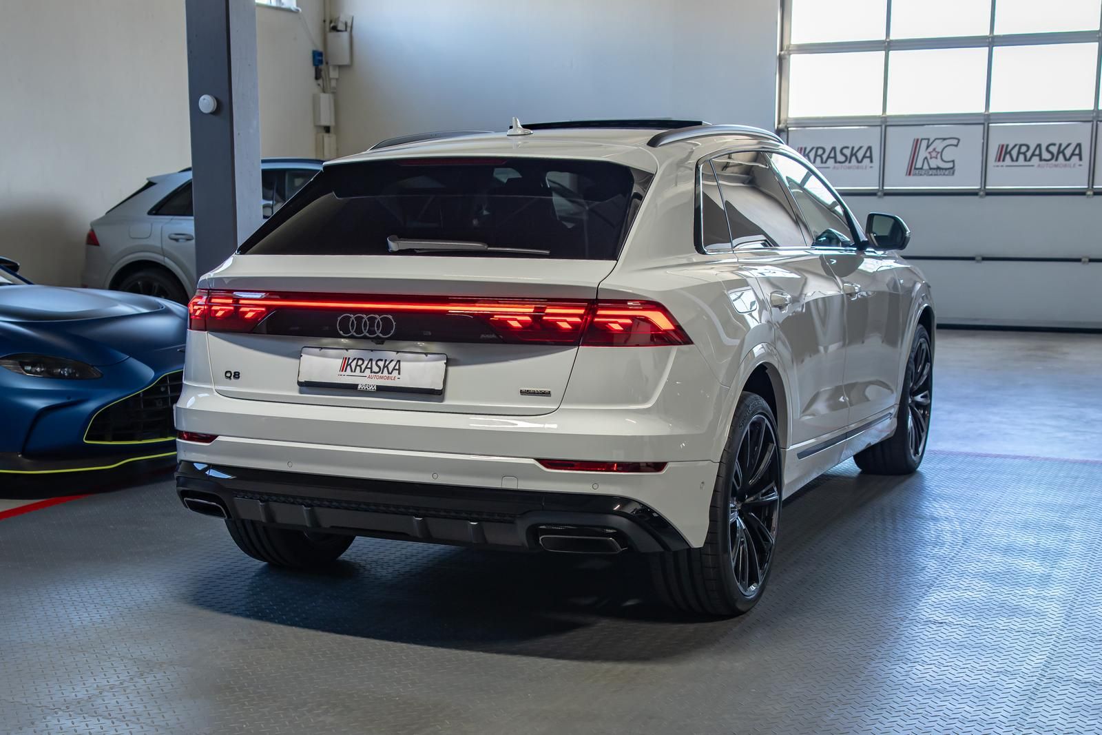 Audi Q8 50 TDI quattro S-Line - Samsaru's Car Outlet