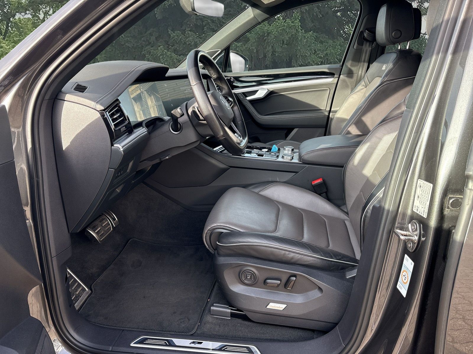 Volkswagen Touareg 4.0 TDI Last Edition AHK DYN PANO 1.HAND