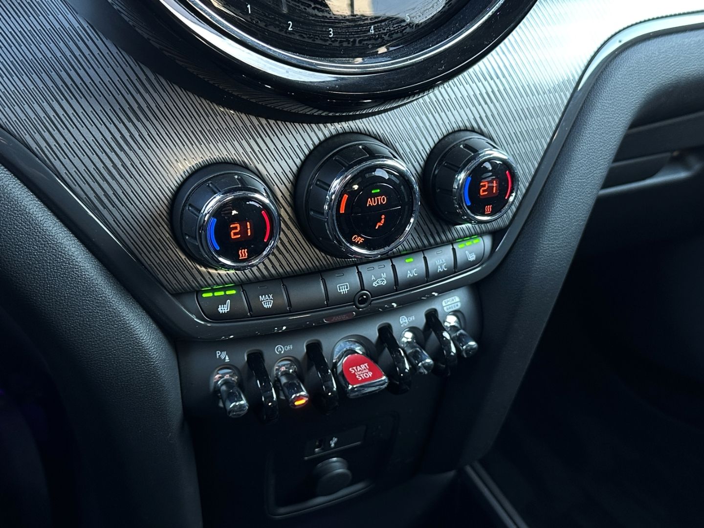 MINI Cooper Countryman - Samsaru's Car Outlet