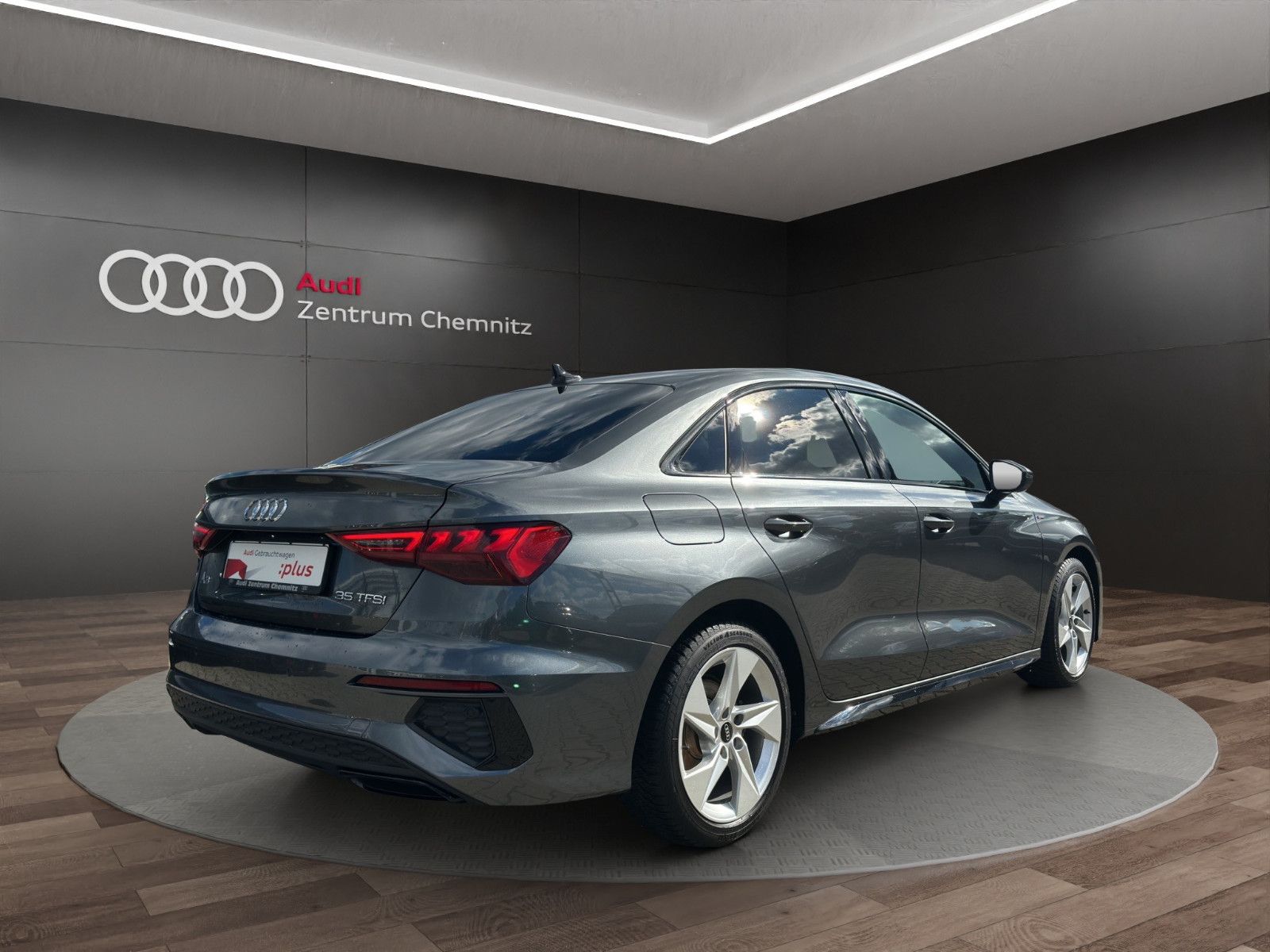 Audi A3 Limousine 35 TFSI S tr. S LINE+LED+NAVI PLUS