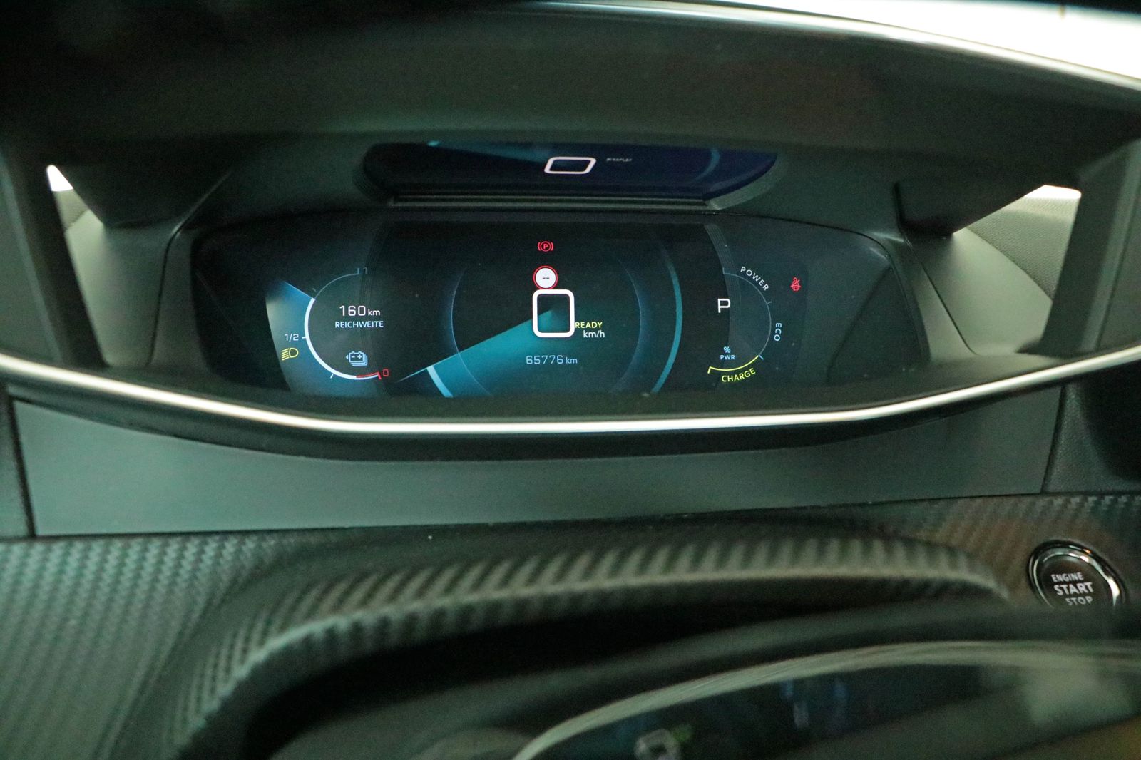 Peugeot E-208 e-Allure - Samsaru's Car Outlet