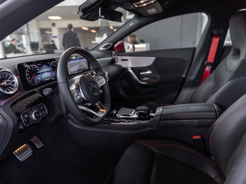 Mercedes-Benz CLA 35 AMG 4M - Samsaru's Car Outlet