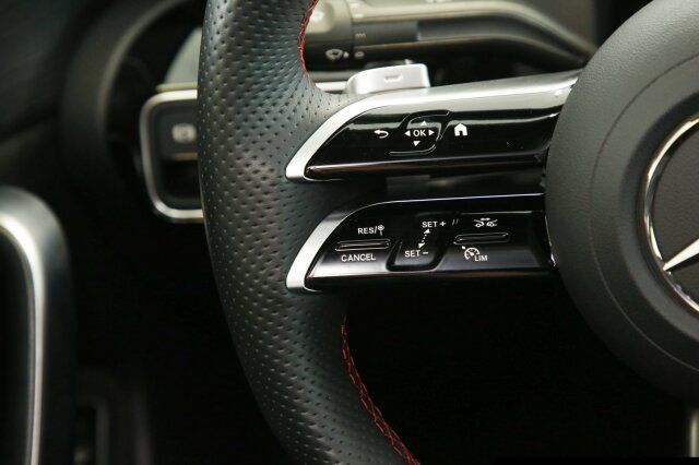 Mercedes-Benz CLA 220 4M Coupé AMG Line - Samsaru's Car Outlet
