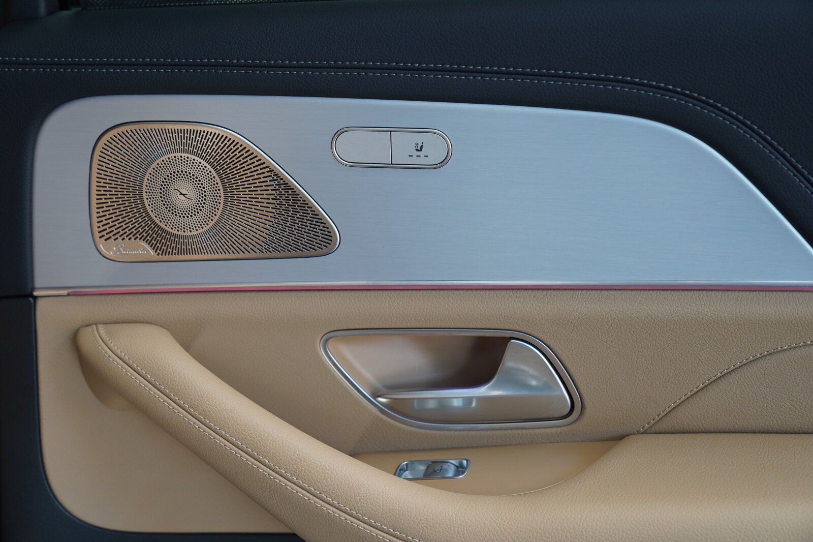 Mercedes-Benz GLE 450 d 4M catalanabeige AIR DISTRO Standheiz