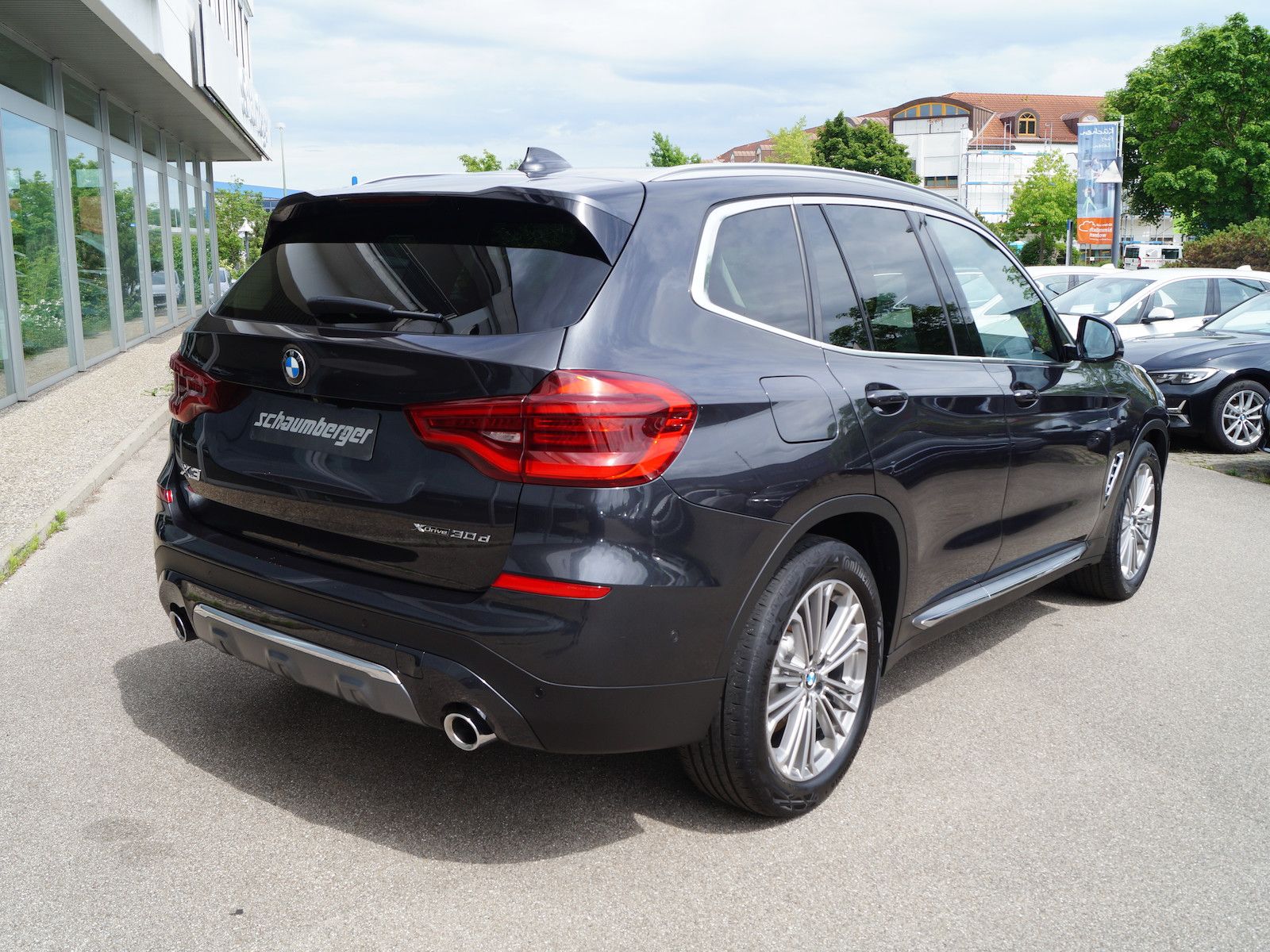 BMW X3 xDrive30d Aut Luxury Line *Navi * LED * Leder
