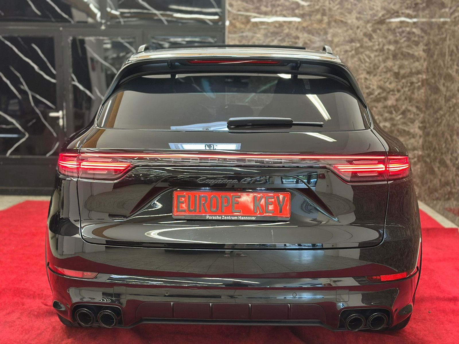 Porsche CAYENNE GTS 4.0 V8 BLACK PAKET PANO 360KAMERA