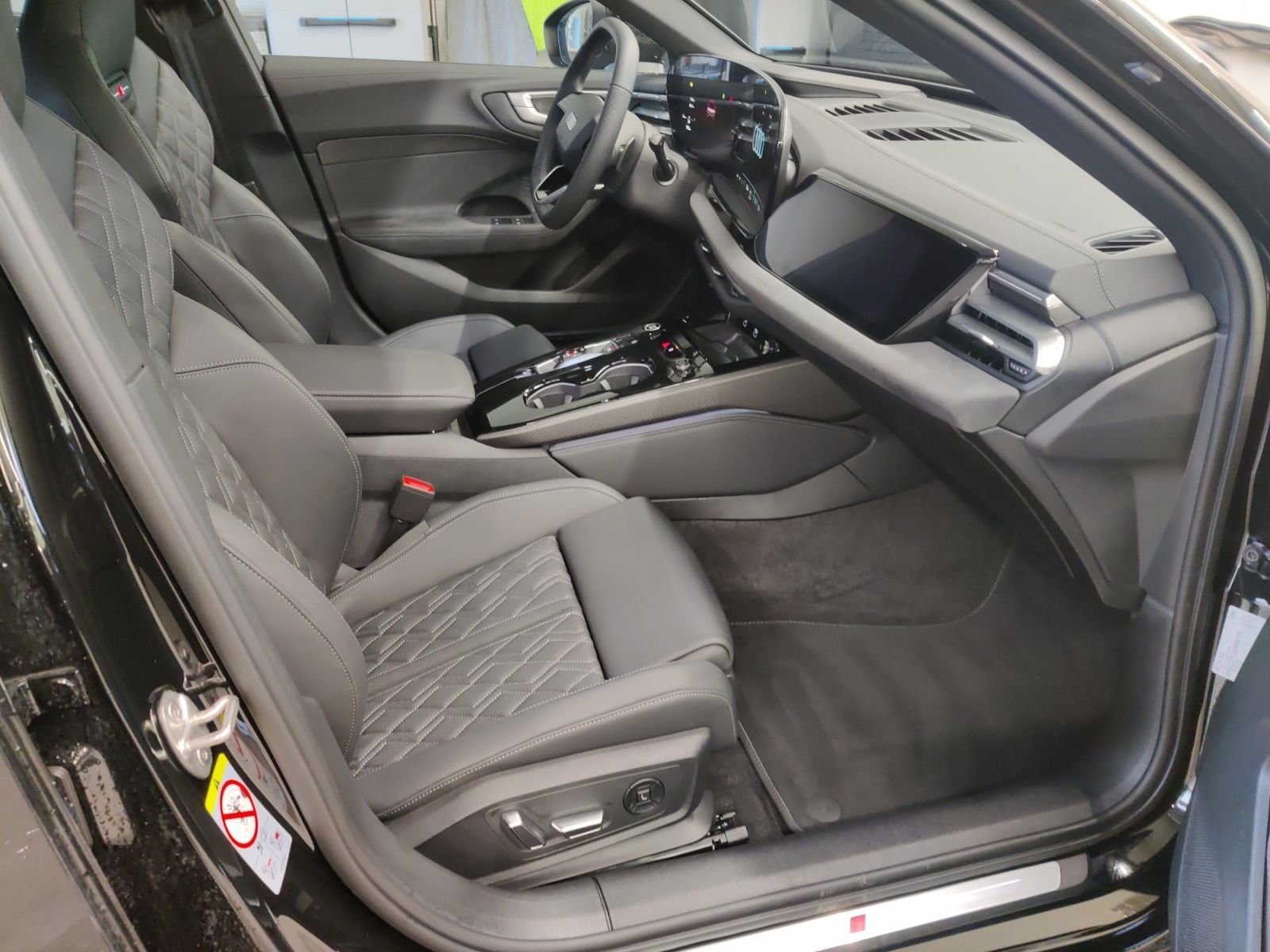 Audi A5 Limousine 150 KW S-Tronic quattro S-Line Inte