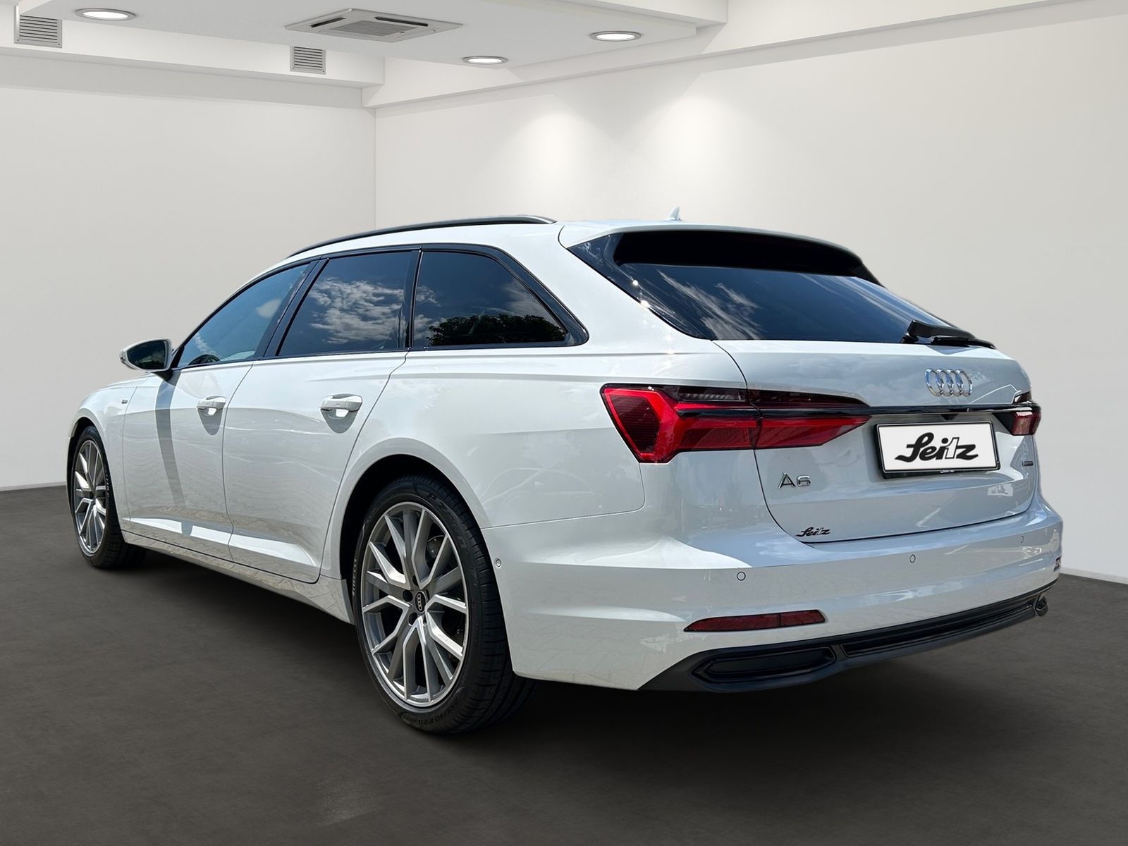 Audi A6 Avant 45 TFSI quattro sport - Samsaru's Car Outlet