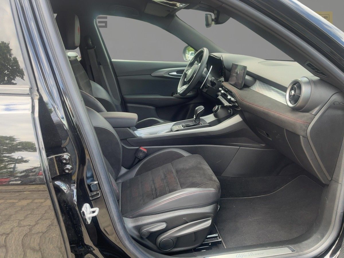 Alfa Romeo Tonale 160 PS Veloce - Matrix LED - Navi