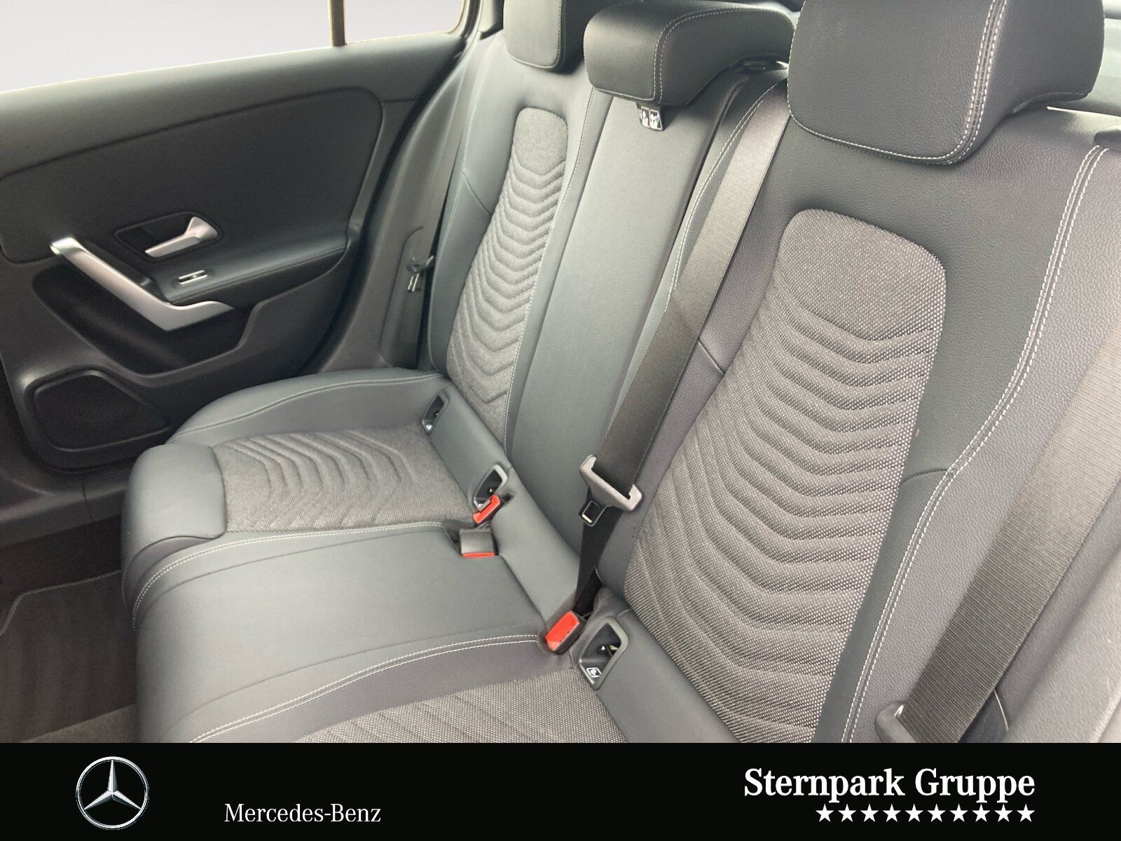 Mercedes-Benz A 180 Progressive - Samsaru's Car Outlet