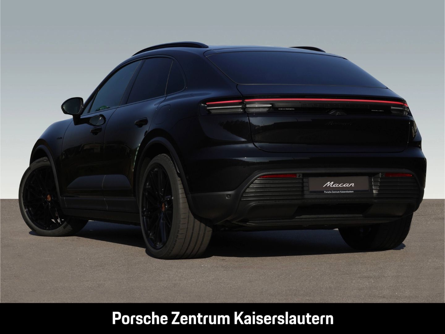 Porsche Macan 4 BOSE Luftfederung Rückfahrkamera LED