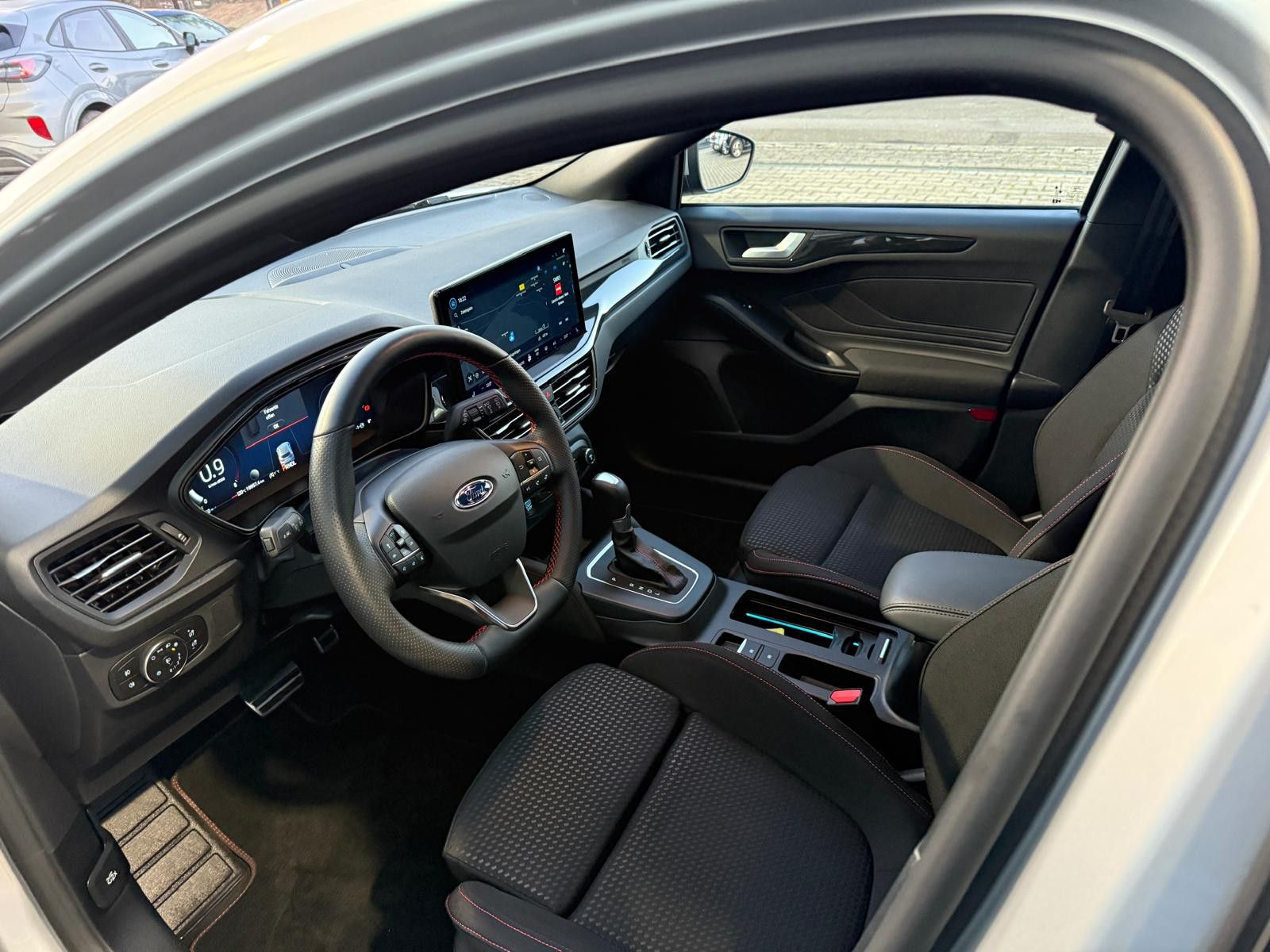 Ford Focus Turnier ST-Line X MHEV/ACC/LED/Panoschiebe