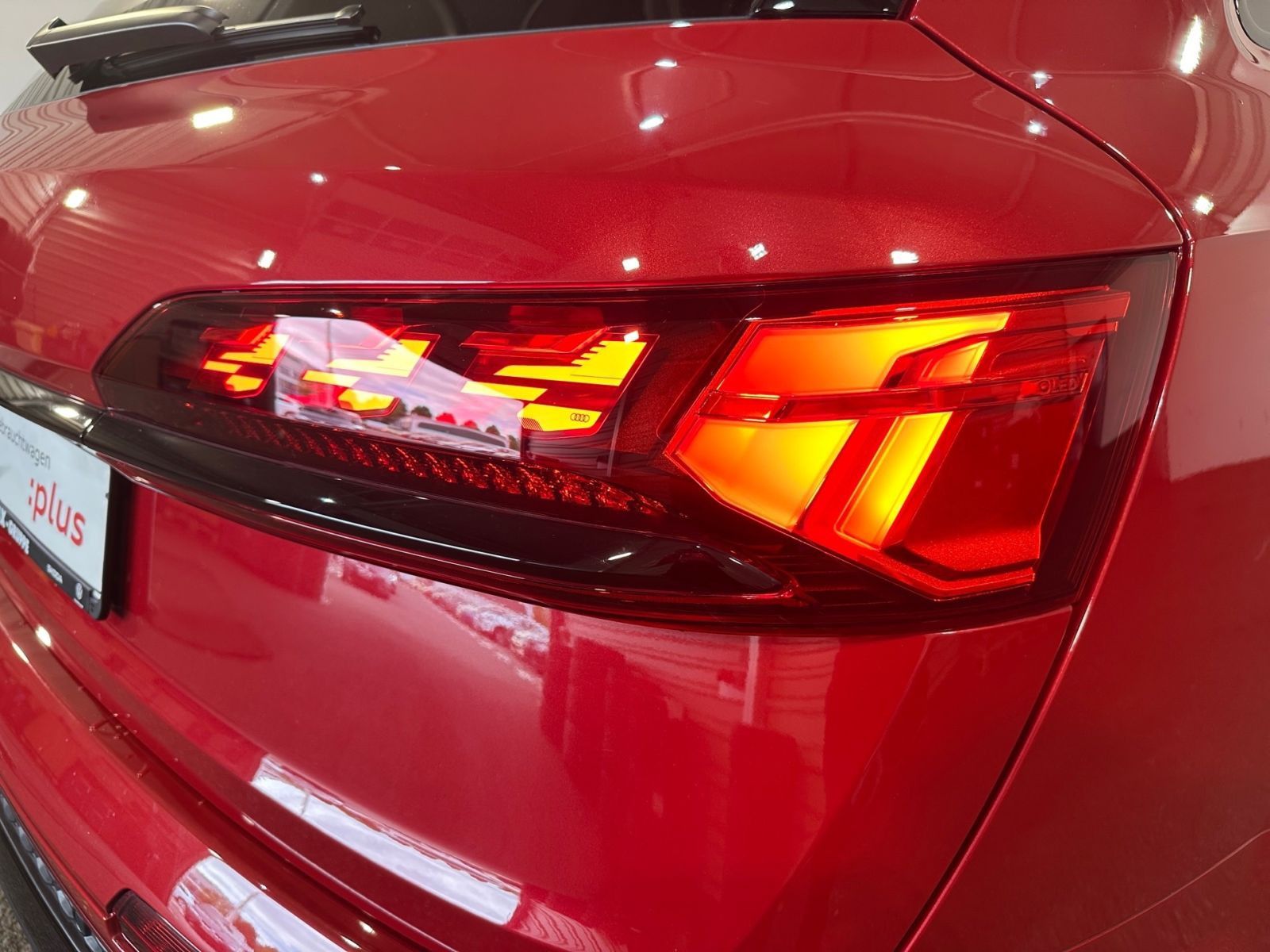 Audi Q7 50 TDI QUATTRO S LINE 7 SITZE+HD MATRIX+LUFT+