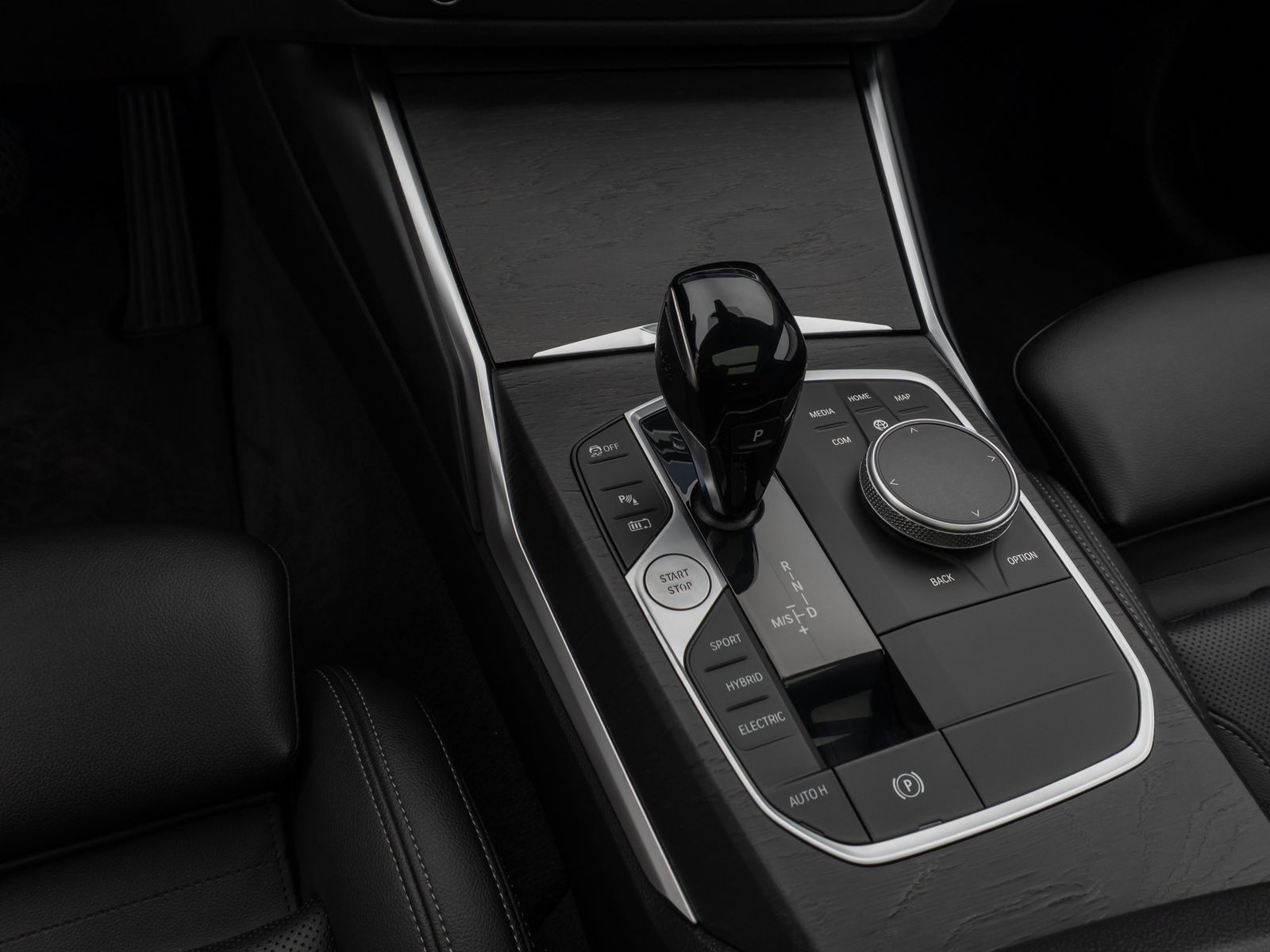 BMW 320e Luxury Line - Samsaru's Car Outlet