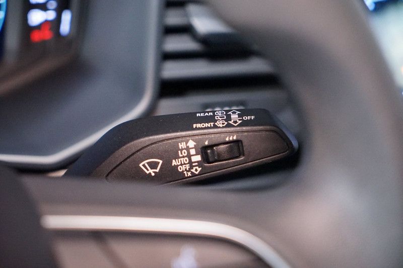 Audi A1 1.5 35 TFSI Sportback S-tronic*Kamera*Navi*DA