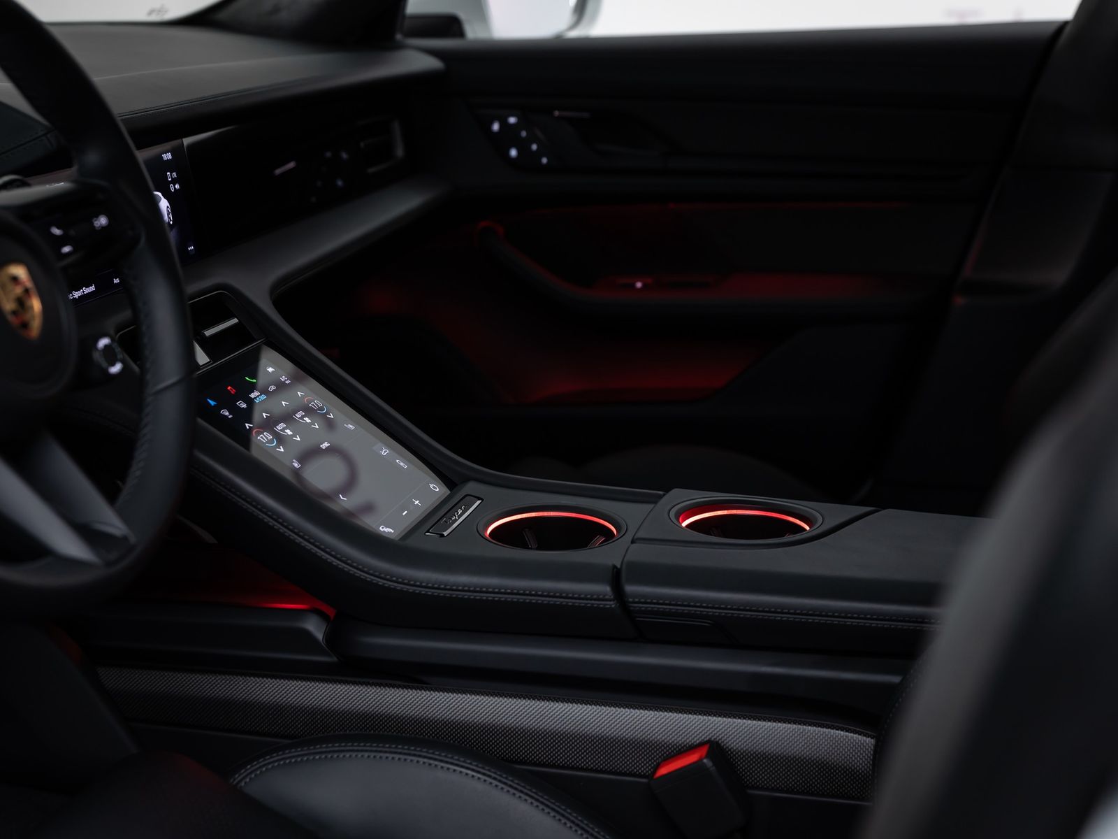 Porsche Taycan GTS Sport Turismo SPORTDESIGN CARBON*PANO