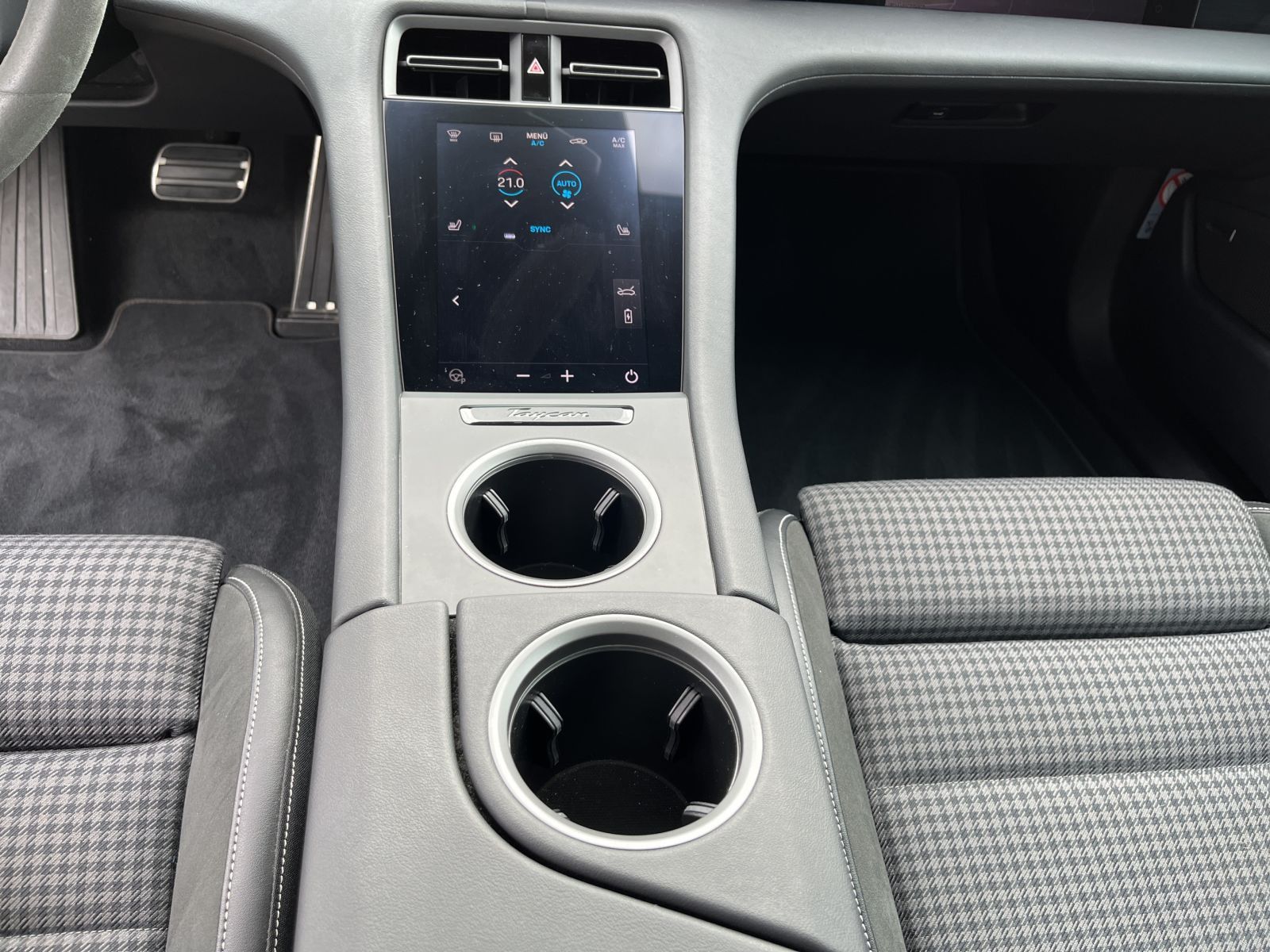 Porsche 992 (911) Targa 4 GTS Servo+,BOSE,Servo+,Lift.,P